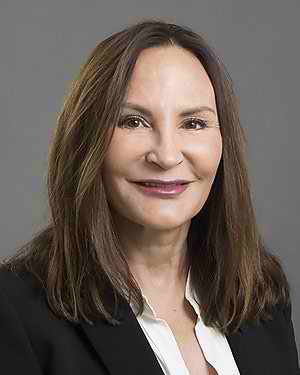 Mary Szatkowski, MD practices Ophthalmology in Chicago