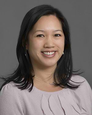 Elaine Chen, MD practices Pulmonary Disease, Critical Care Medicine, and Hospice and Palliative Medicine in Chicago