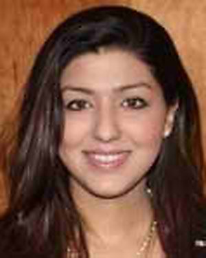 Hinna Khan, MD practices Pediatrics (General Medicine) in Aurora