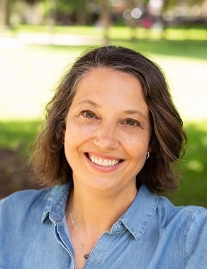 Amy Lepore, LCSW practices Licensed Clinical Social Worker in Elmhurst