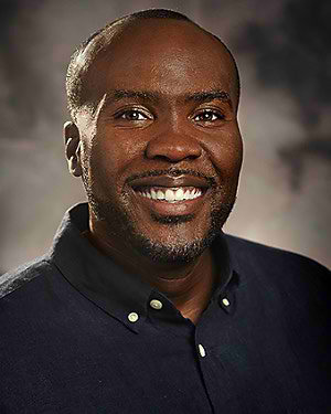 Keith E. Champen, PT practices Physical Therapy in Aurora and Yorkville