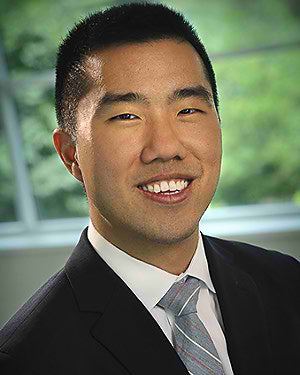 Jonathan H. Huang, MD practices Urology in Aurora