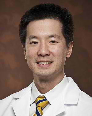 Michael Chen, MD practices Neurology in Chicago and Oak Brook