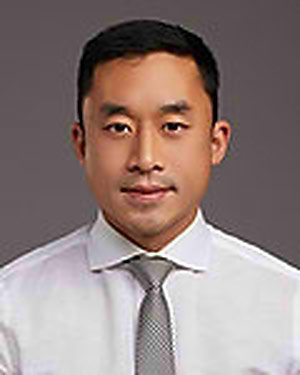 Nicholas Chien, MD practices Emergency Medicine and Addiction Medicine in Chicago and Oak Park
