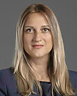 Azra Sadikovic, MD practices Obstetrics and Gynecology in Chicago and Oak Brook
