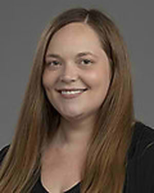 Kelli M. Castro, NP practices Adult-Gerontology Acute Care Nurse Practitioner in Chicago