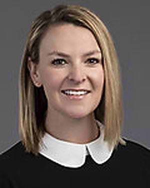 Hayley J. Altshuler, PA-C practices Physician Assistant in Chicago, Oak Brook, and Oak Lawn