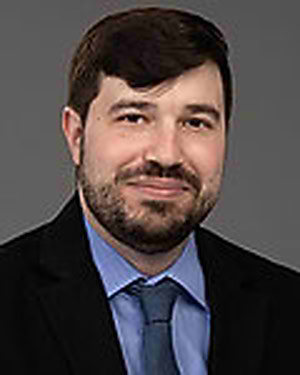 Juan Schmukler, MD practices Rheumatology in Chicago and Oak Brook