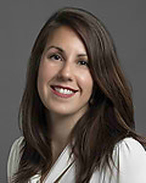 Laura Ritchie, NP practices Adult-Gerontology Acute Care Nurse Practitioner in Aurora, Bourbonnais, and Chicago