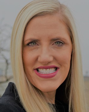 Meryl Pankhurst, PsyD practices Psychology in Batavia and Chicago