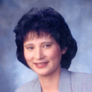 Hong Qian, MD practices Internal Medicine in Lexington