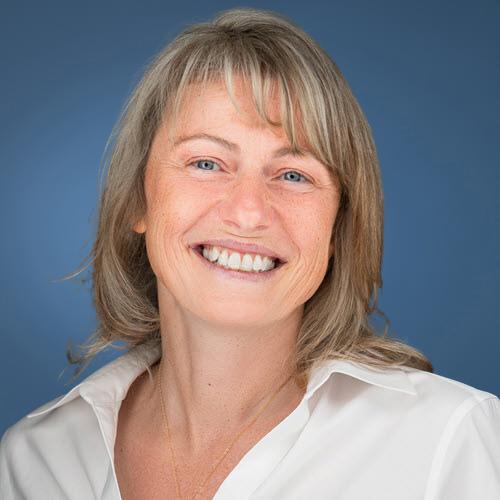 Jennifer O Emhoff, CNP practices Nurse Practitioner-Acute Care in Worcester